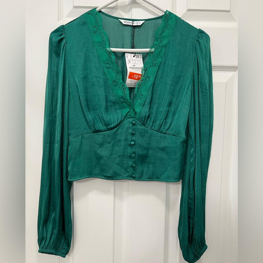NEW WITH TAGS: Stradivarius Long-Sleeve Corset Top